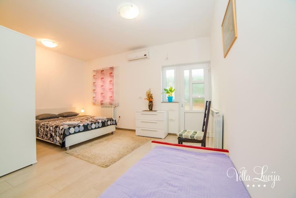 Villa Lucija Пула Екстериор снимка
