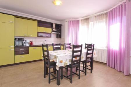 Villa Lucija Пула Екстериор снимка