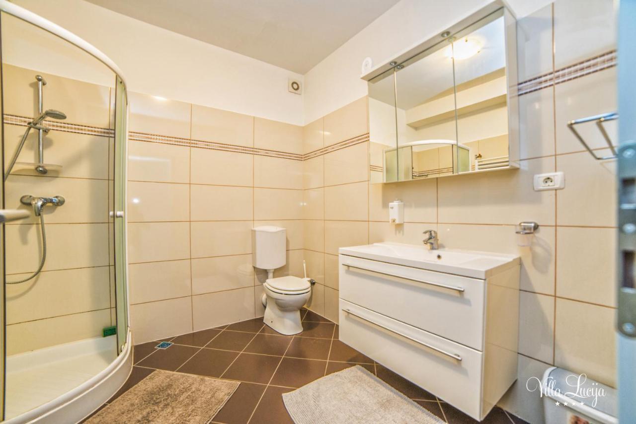 Villa Lucija Пула Екстериор снимка