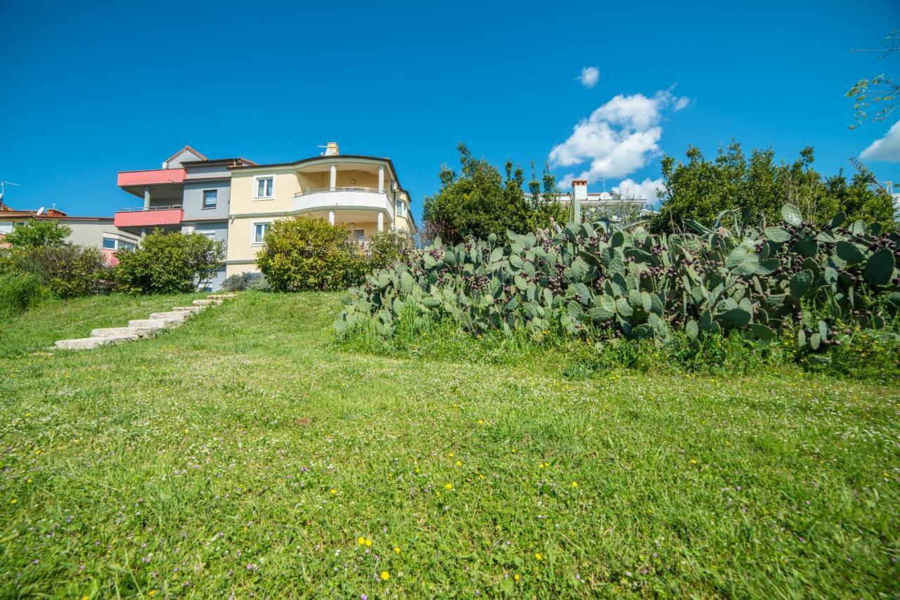 Villa Lucija Пула Екстериор снимка