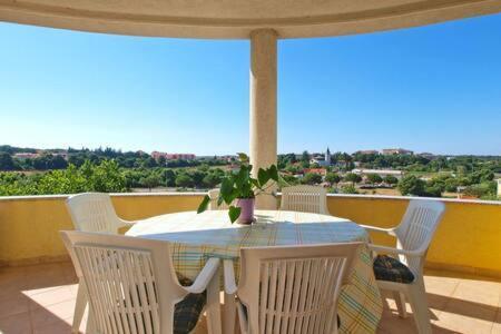 Villa Lucija Пула Екстериор снимка
