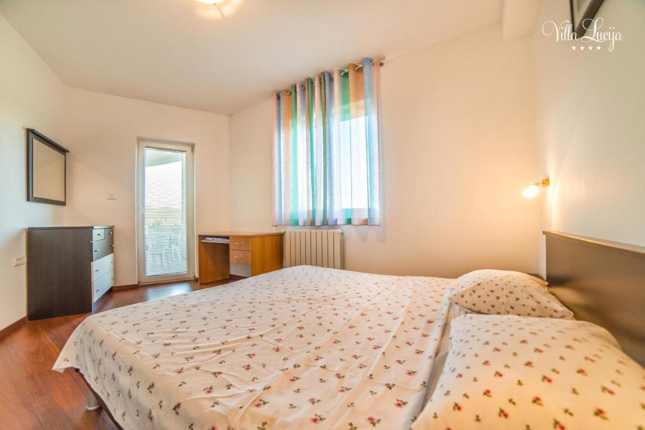Villa Lucija Пула Екстериор снимка