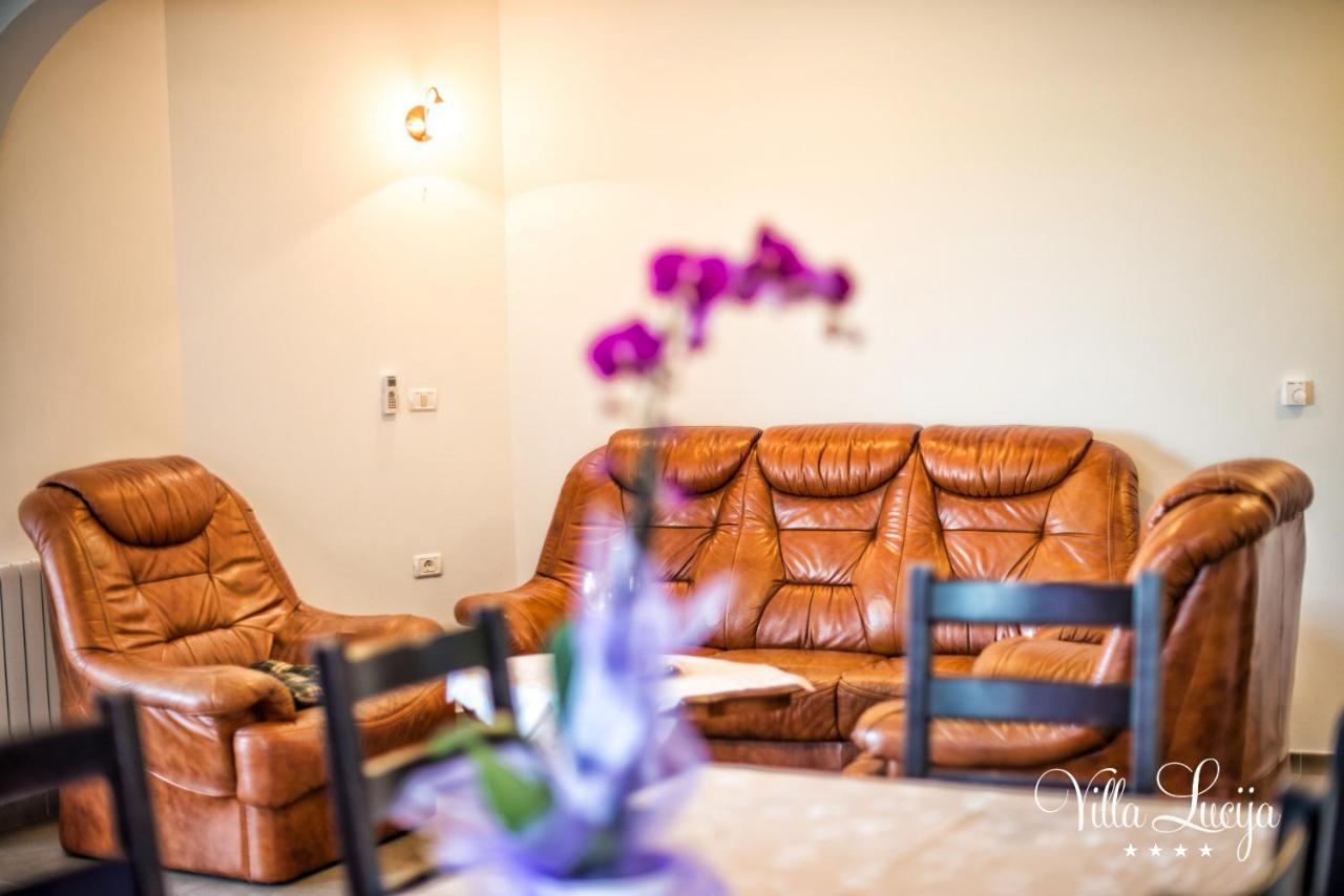 Villa Lucija Пула Екстериор снимка